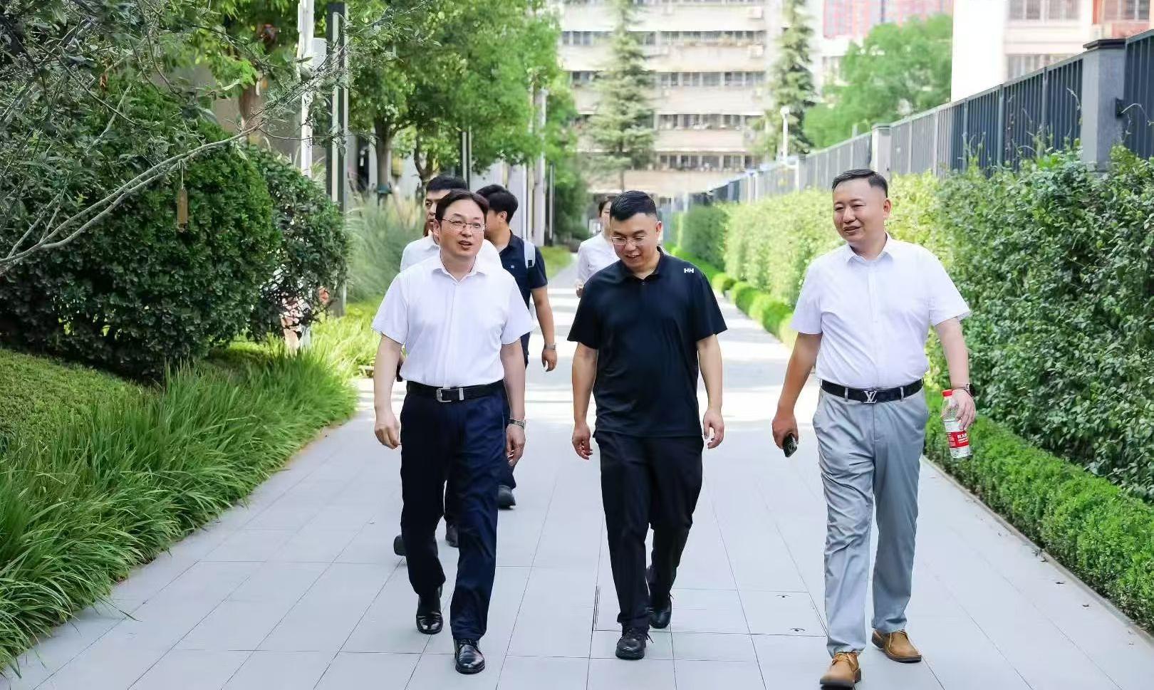 山西文旅置业走进上海荟柚全龄康养社区考察调研